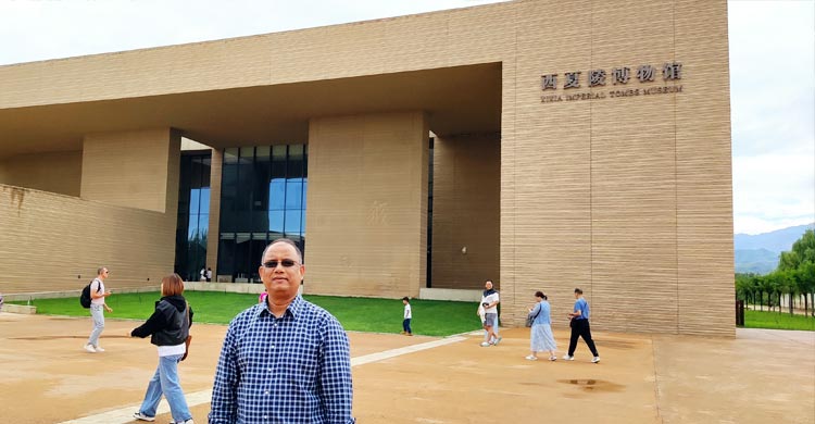 উলফবেরি, চীনা ভাষায় নবিজির জীবনী, এবং রাজকীয় কবরস্থান