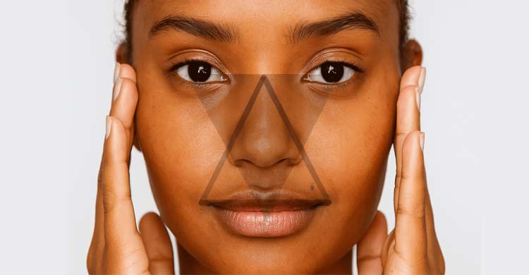 মুখের ব্রণ চেপে ফাটালে হতে পারে প্যারালাইসিস