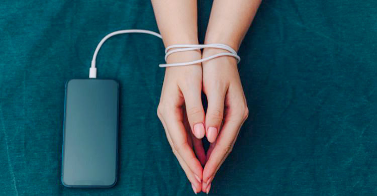 ডোপামিন আসক্তি থেকে পর্নোগ্রাফির ফাঁদে তরুণরা