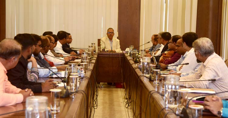 ঢাকা দক্ষিণ সিটিতে নাগরিক সেবার মানোন্নয়নের তাগিদ নতুন প্রশাসকের