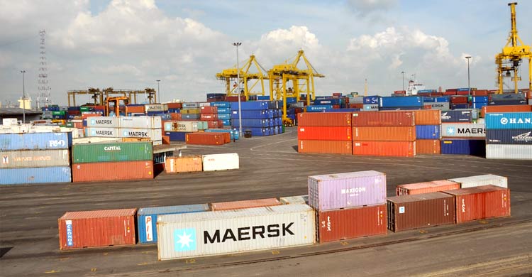 কনটেইনার হ্যান্ডলিং সক্ষমতার পাশাপাশি উন্নত অবকাঠামো চায় বন্দর