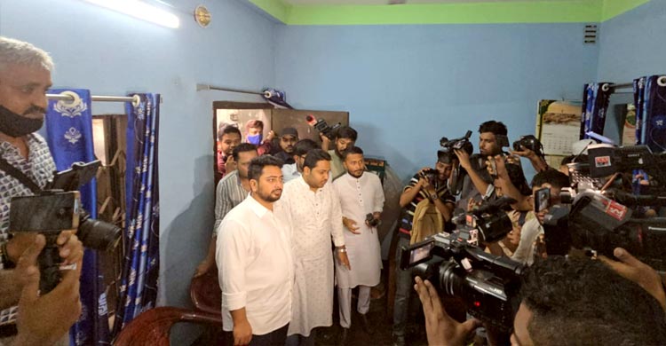 একক নির্বাচন করবে এনসিপি, প্রার্থী দেবে না খালেদা জিয়ার আসনে