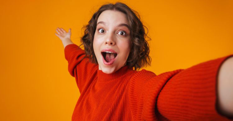 ছোট আনন্দগুলো ফ্যাকাসে লাগছে? হতে পারে ডোপামিন আসক্তির ফাঁদ