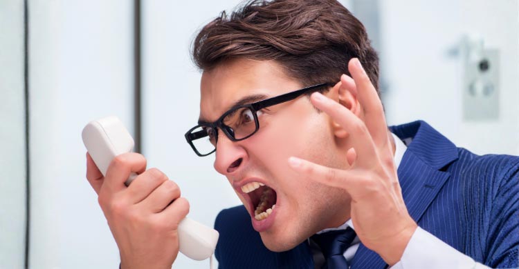 কথায় কথায় চিৎকার করা মানসিক সমস্যার লক্ষণ হতে পারে