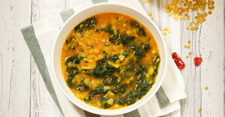 পালংশাকের তড়কা ডাল খাওয়ার মৌসুম চলে এলো, রইলো রেসিপি