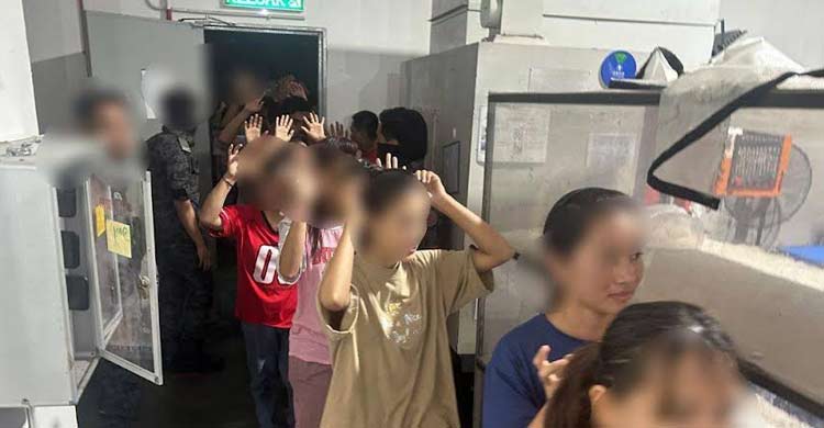 মালয়েশিয়ায় ৪৫ বাংলাদেশিসহ ১২৩ অভিবাসী শ্রমিক আটক