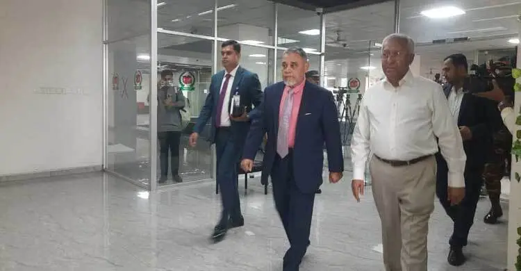 প্রধান বিচারপতির সঙ্গে সাক্ষাতে সুপ্রিম কোর্টে সিইসি