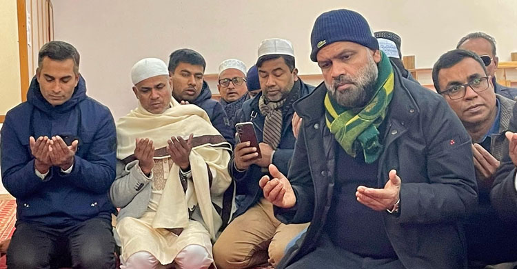 ইতালিতে খালেদা জিয়ার গায়েবি জানাজা