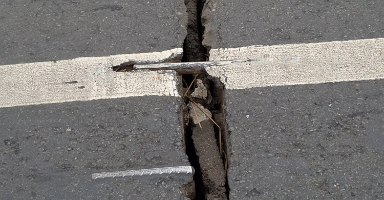 চাঁদপুরে মতলব সেতুর এক্সপানশন জয়েন্টে ফাটল, আতঙ্ক