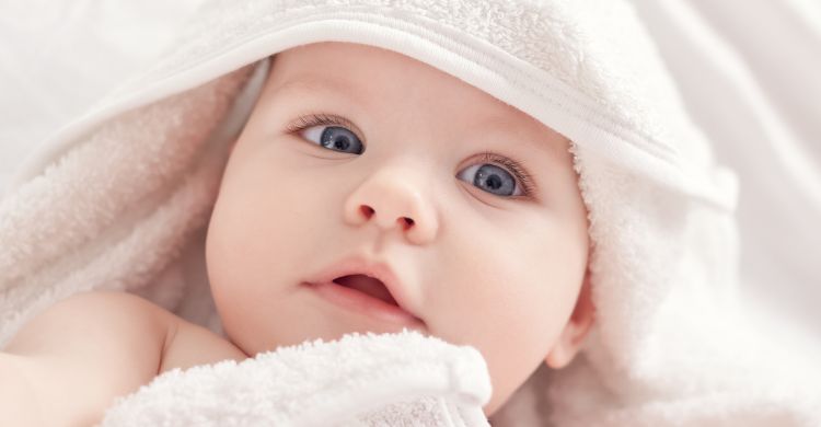 শিশুদের এত কিউট লাগে কেন জানেন?