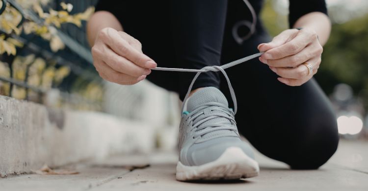 ব্র্যান্ডের জুতায় বিনিয়োগ করা কি উপকারী?