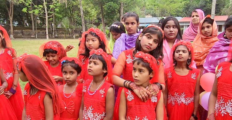 চুয়াডাঙ্গা শিশু পরিবারের এতিম শিশুদের অন্যরকম ঈদ