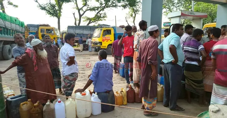 লোডশেডিং-ডিজেল সংকটে কপাল পুড়ছে কৃষকের