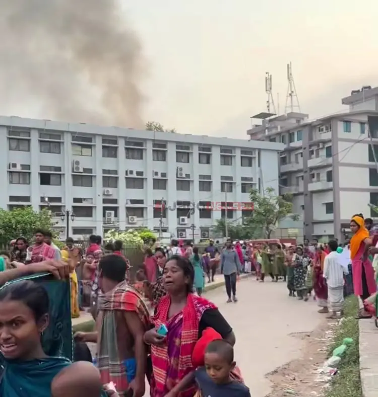 খুমেক হাসপাতালে আগুন: স্থানান্তরের সময় আইসিইউ রোগীর মৃত্যু