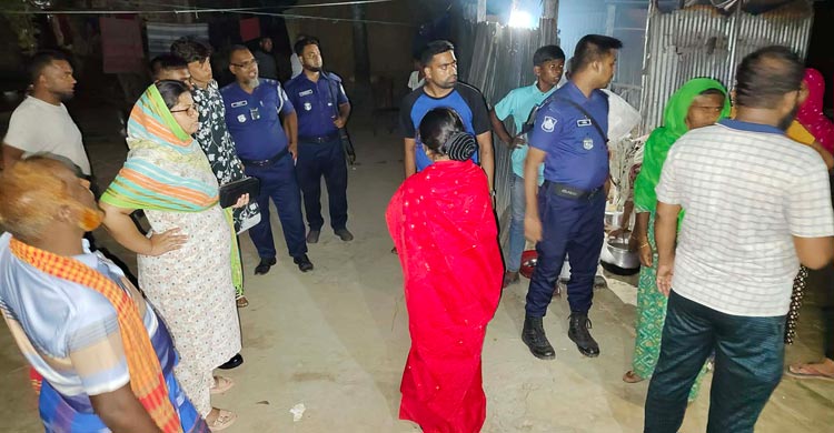 কাজির অপেক্ষায় বর-কনে, হাজির হলেন ইউএনও