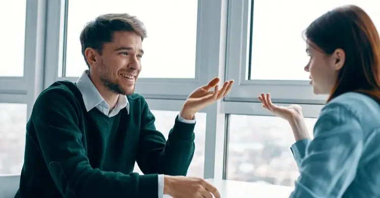 প্রথম দেখায় আকর্ষণ কি শুধুই রোমান্টিকতা