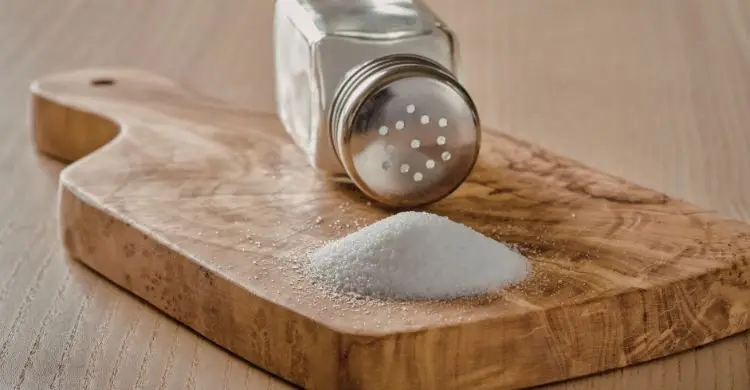 হৃদরোগের হুমকি লুকিয়ে আছে আপনার খাবার টেবিলেই – বলছেন পুষ্টিবিদ