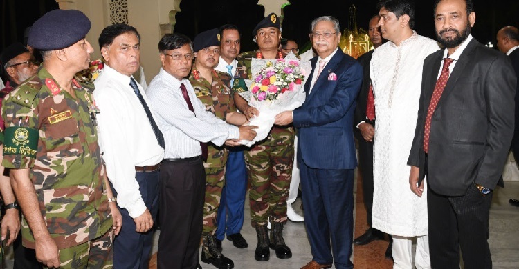 পরিবার নিয়ে বঙ্গভবনে উঠলেন রাষ্ট্রপতি মো. সাহাবুদ্দিন