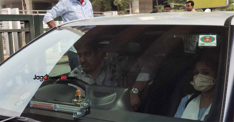 পলিটেকনিক শিক্ষার্থীদের সড়ক অবরোধ, পথে পথে মানুষের ভোগান্তি