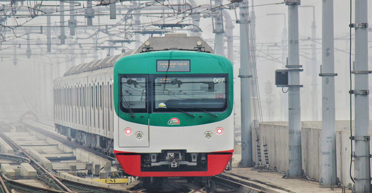 আজ থেকে নতুন সূচিতে চলবে মেট্রোরেল