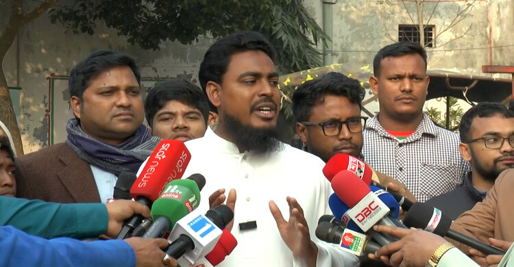 প্রতিদ্বন্দ্বিতা হলেও মানুষ শাপলা কলিকেই বেছে নেবে আখতার হোসেন