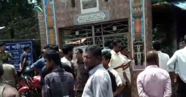 ‎সীতাকুণ্ডে খাদ্যবান্ধব চাল বিতরণকালে বিএনপি-যুবদল সংঘর্ষ