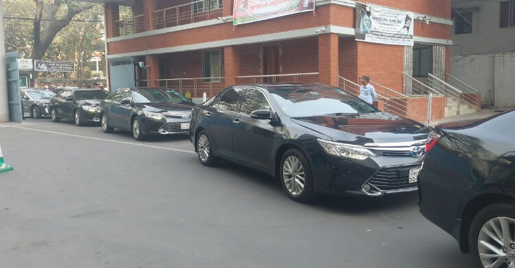 প্রথম মন্ত্রিসভার বৈঠক বিকেলে, নতুন মন্ত্রিসভার সদস্যদের বরণে প্রস্তুত সচিবালয়