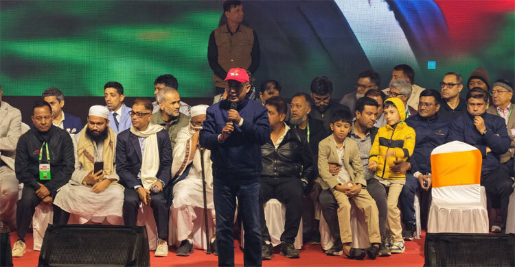 একটা বাহিনী এনআইডি কার্ড-বিকাশ নম্বর নিচ্ছে: তারেক রহমান