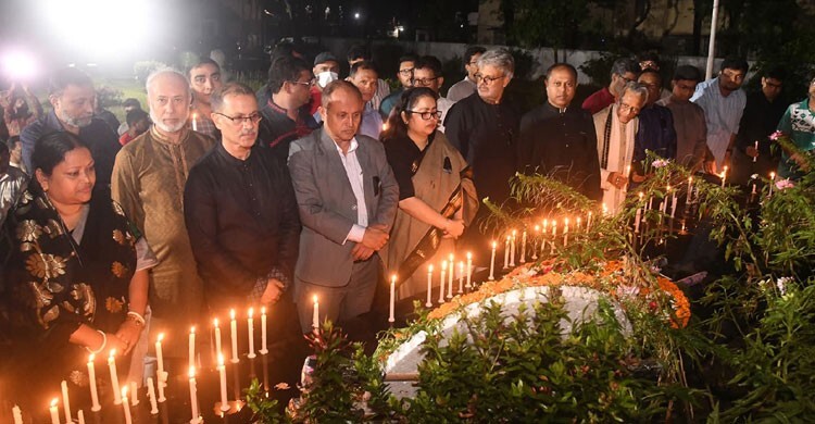 ঢাকা বিশ্ববিদ্যালয়ে ‘গণহত্যা দিবস’ পালিত