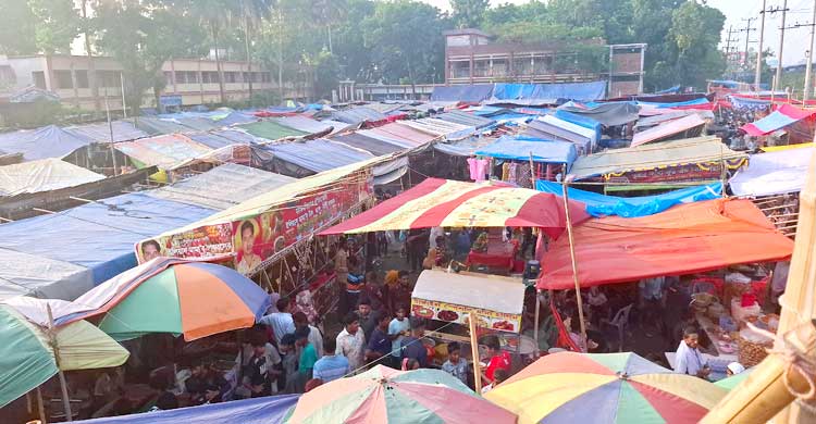 জমে উঠেছে টাঙ্গাইলের ঐতিহ্যবাহী &lsquo;জামাই মেলা&rsquo;