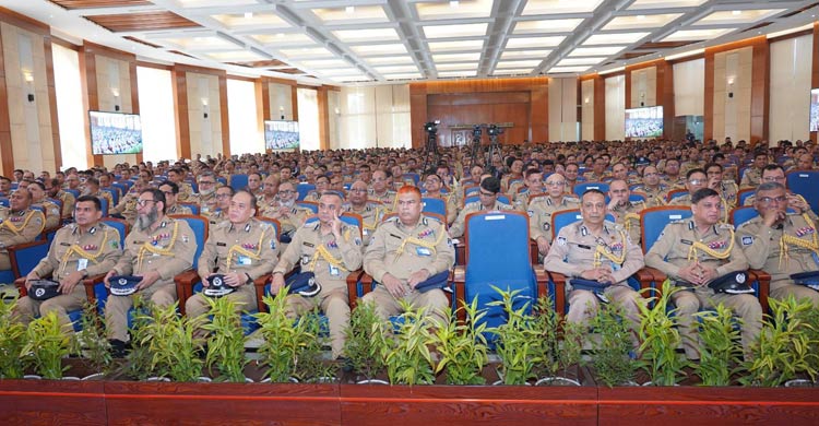 অপ্রয়োজনে লাঠিচার্জ বা বলপ্রয়োগ করা যাবে না