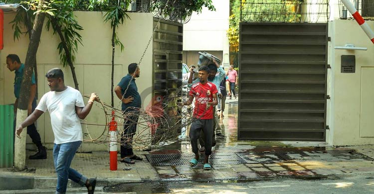 খালেদার পথ চেয়ে ‘ফিরোজা’, অপেক্ষা ফুরোচ্ছে নেতাকর্মীদের