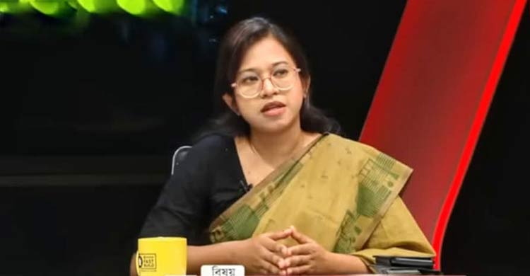 নির্বাচন কমিশন এখনই পক্ষপাতমূলক আচরণ করছে: মনিরা শারমিন