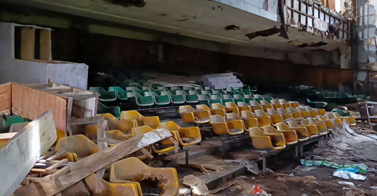 প্রতিহিংসার আগুনে ছারখার নারায়ণগঞ্জের জিয়া হল