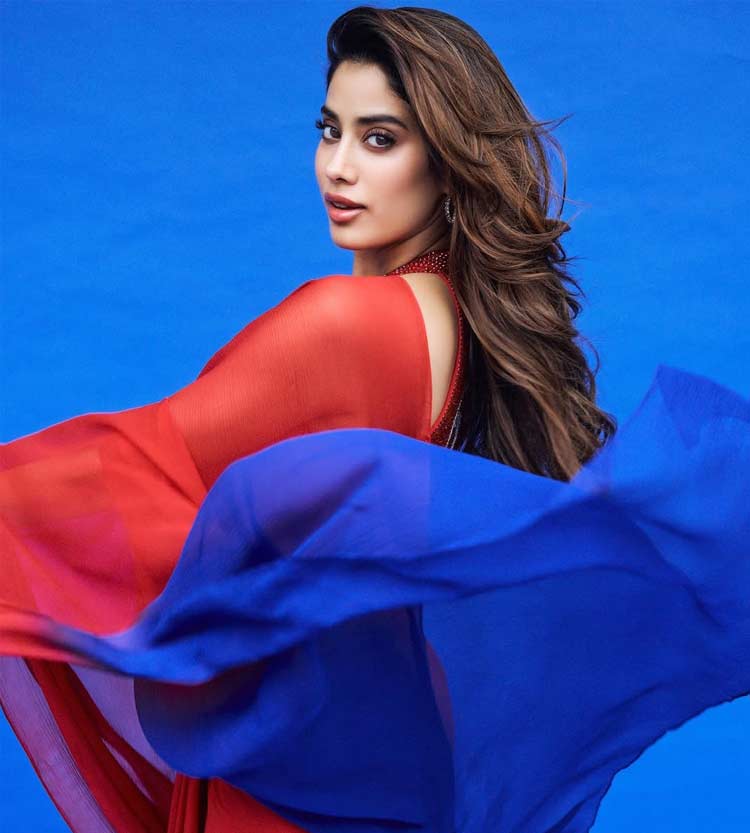 যেভাবে কম বাজেটে শাড়ি কিনবেন