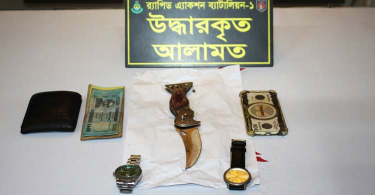 আধিপত্যের জেরে মুন্নার ছুরিকাঘাতে খুন হন রাব্বি