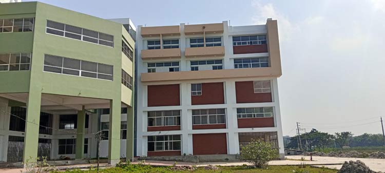 একাধিকবার মেয়াদ বাড়ানোর পরও শেষ হয়নি নির্মাণ কাজ