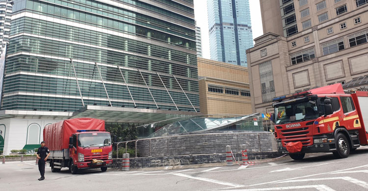 মালয়েশিয়ার পেট্রোনাস টাওয়ার থ্রিতে অগ্নিকাণ্ড