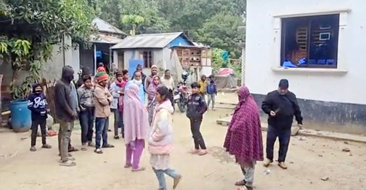 বিএনপিতে যোগ দিয়েই বিএনপির নেতাকর্মীদের বাড়িঘরে হামলা-লুটপাট