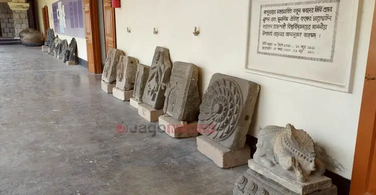 বরেন্দ্র জাদুঘরের ১৭ হাজার নিদর্শনের ১৬ হাজারই গুদামবন্দি