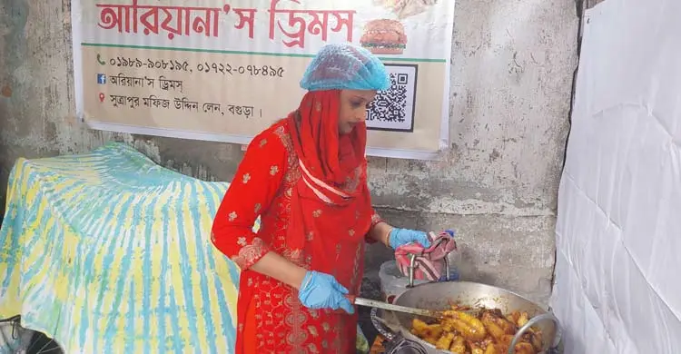 ৫ হাজারে শুরু করে তানিয়ার এখন লাখ টাকার আচার ব্যবসা