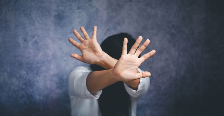 নারী নির্যাতন রোধে পুরুষের ভূমিকা যে কারণে জরুরি