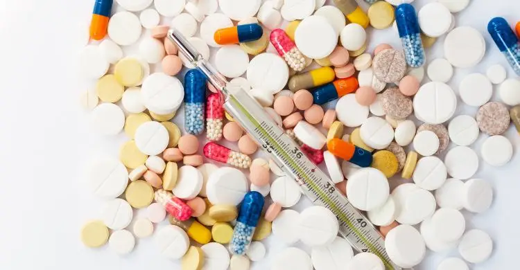 যেসব কারণে আপনার শরীরে অ্যান্টিবায়োটিক অকেজো হয়ে যেতে পারে