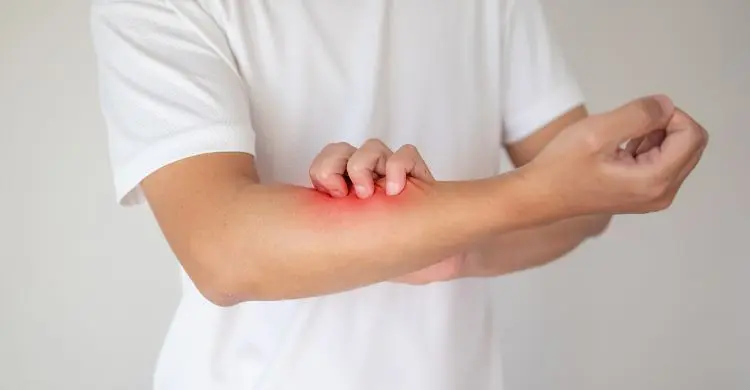 ডায়াবেটিস থাকলে স্বাস্থ্যের যে লক্ষণগুলো নিয়মিত খেয়াল করবেন