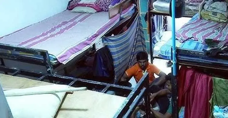 মালদ্বীপে বাংলাদেশিদের নীরব কান্না