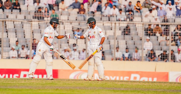 ৩৬৭ রানের লিড নিয়ে চালকের আসনে বাংলাদেশ
