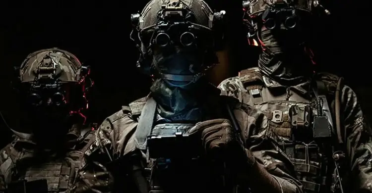 যুক্তরাজ্যের এলিট বাহিনীতে হঠাৎ পদত্যাগের হিড়িক, কারণ কী?