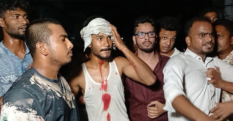 গোমস্তাপুরে ফলাফল ঘোষণা কেন্দ্রের সামনে সংঘর্ষ