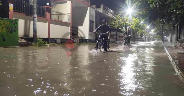 ৯৭ বর্গ কিলোমিটারের নগরিতে ৪৮৮ কিলোমিটার ড্রেন, তবুও জলাবদ্ধতা!