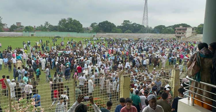 চোখের জলে শেষবিদায়, চিরনিদ্রায় শায়িত পাইলট তৌকির